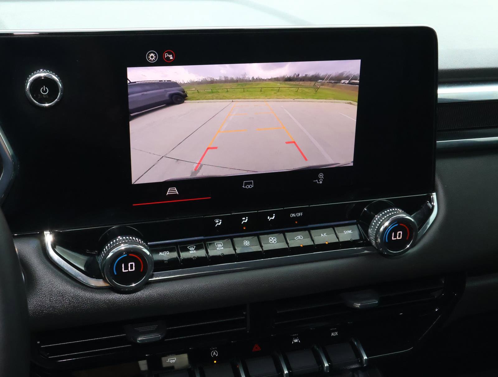 Used 2026 GMC Canyon Elevation w/ Convenience Package image 28