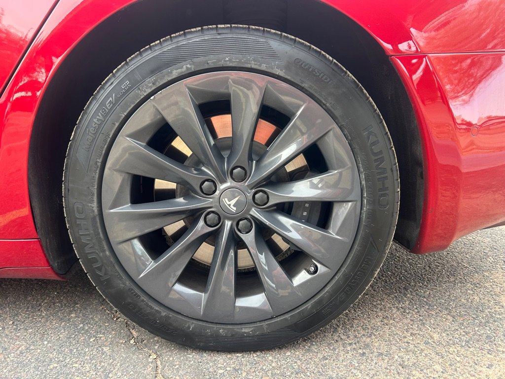 Used 2018 Tesla Model S 100D image 10