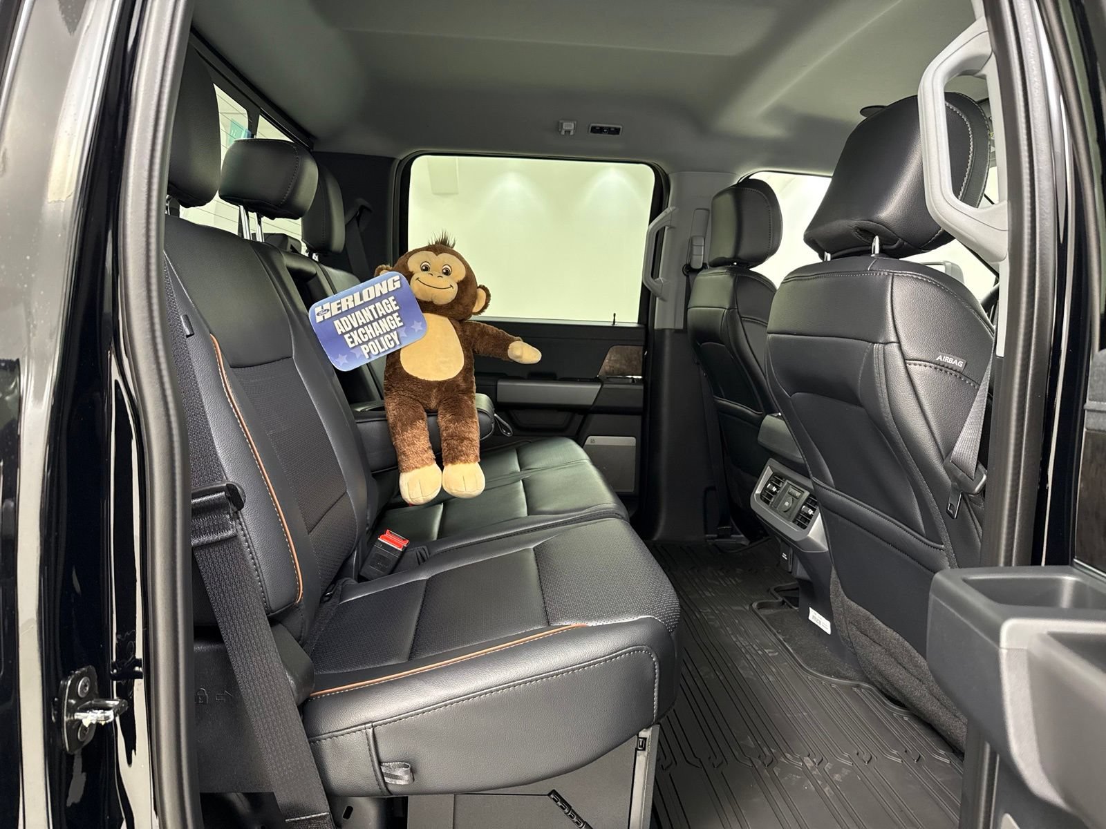 New 2026 Ford F250 Lariat w/ Black Appearance Package AWD/4WD image 38