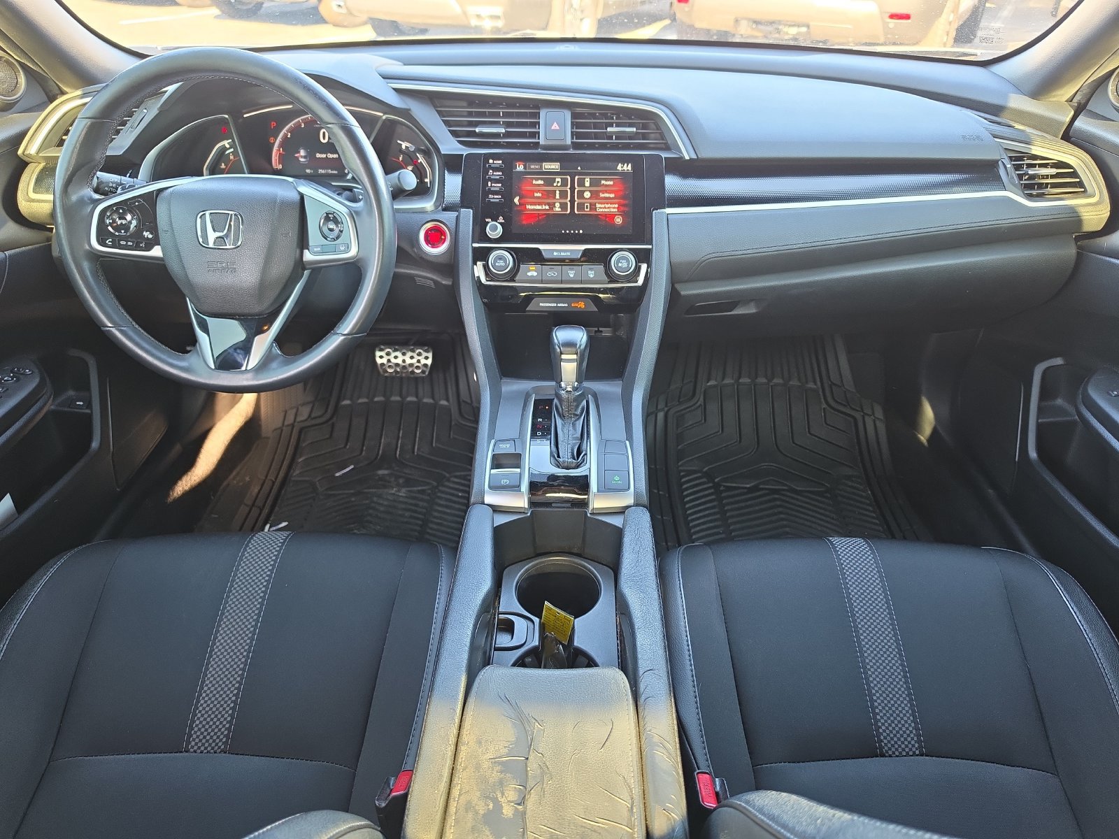 Used 2020 Honda Civic Sport image 9