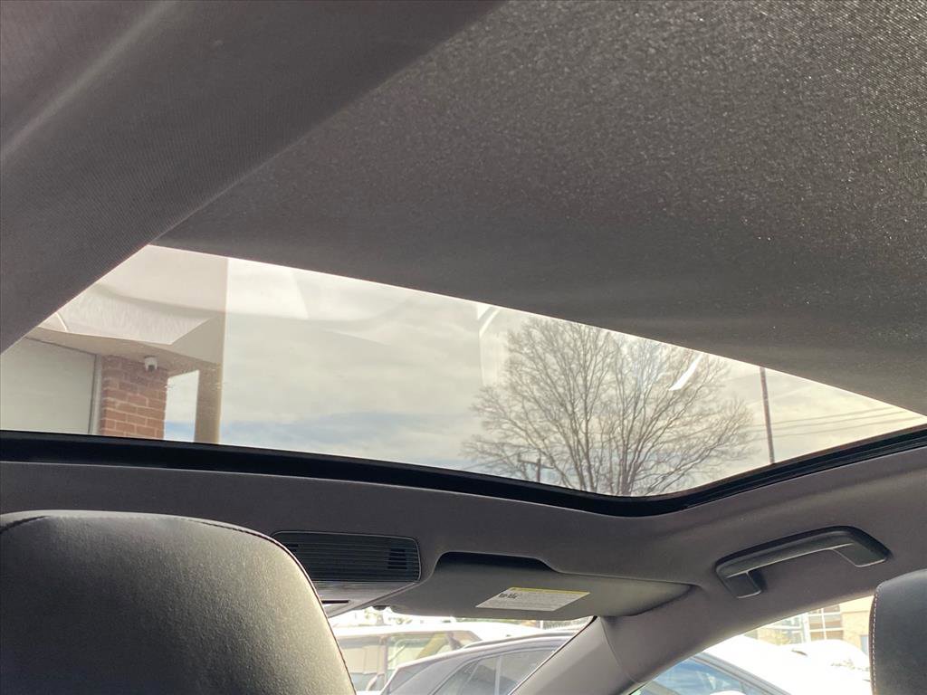 Used 2024 Volkswagen ID.4 S image 18