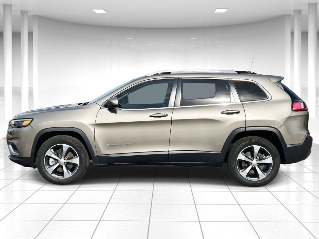 Used 2019 Jeep Cherokee Limited w/ Luxury Group image 6