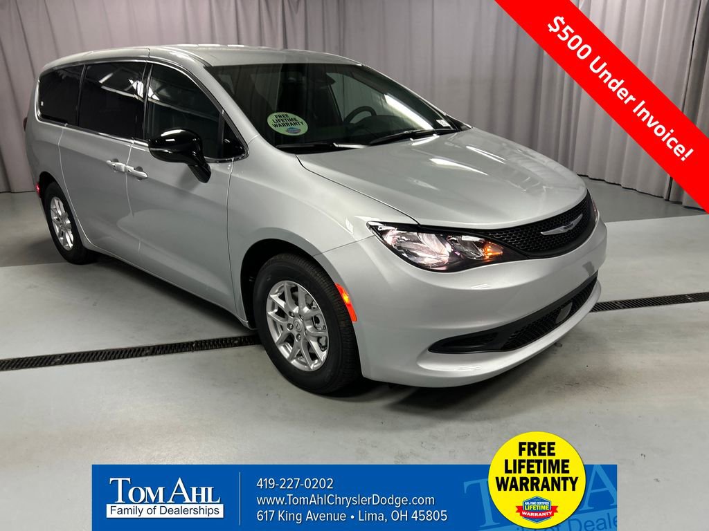 New 2026 Chrysler Voyager LX image 1