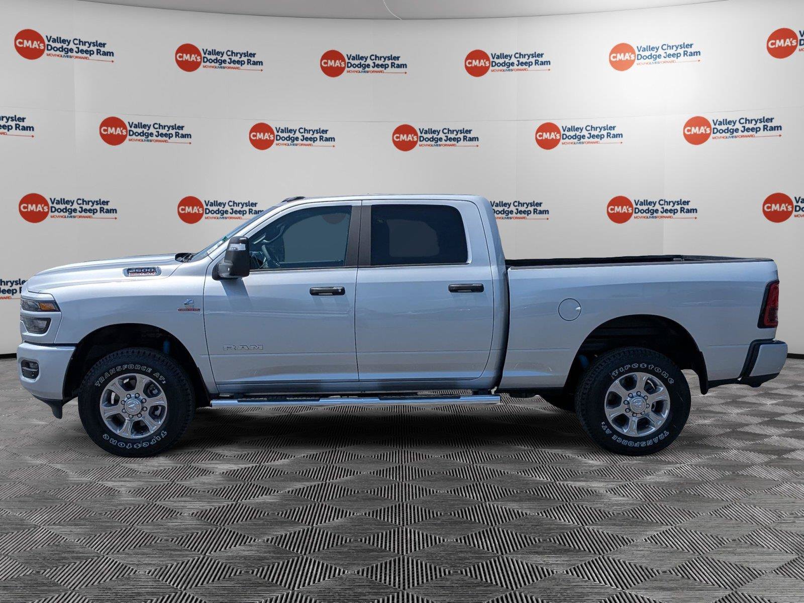 New 2026 RAM 2500 Big Horn AWD/4WD image 8
