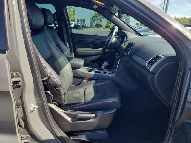 Used 2022 Jeep Grand Cherokee Laredo X RWD image 8
