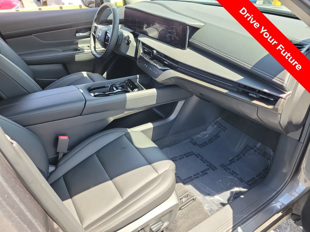 Certified 2025 Nissan Murano SV FWD image 19