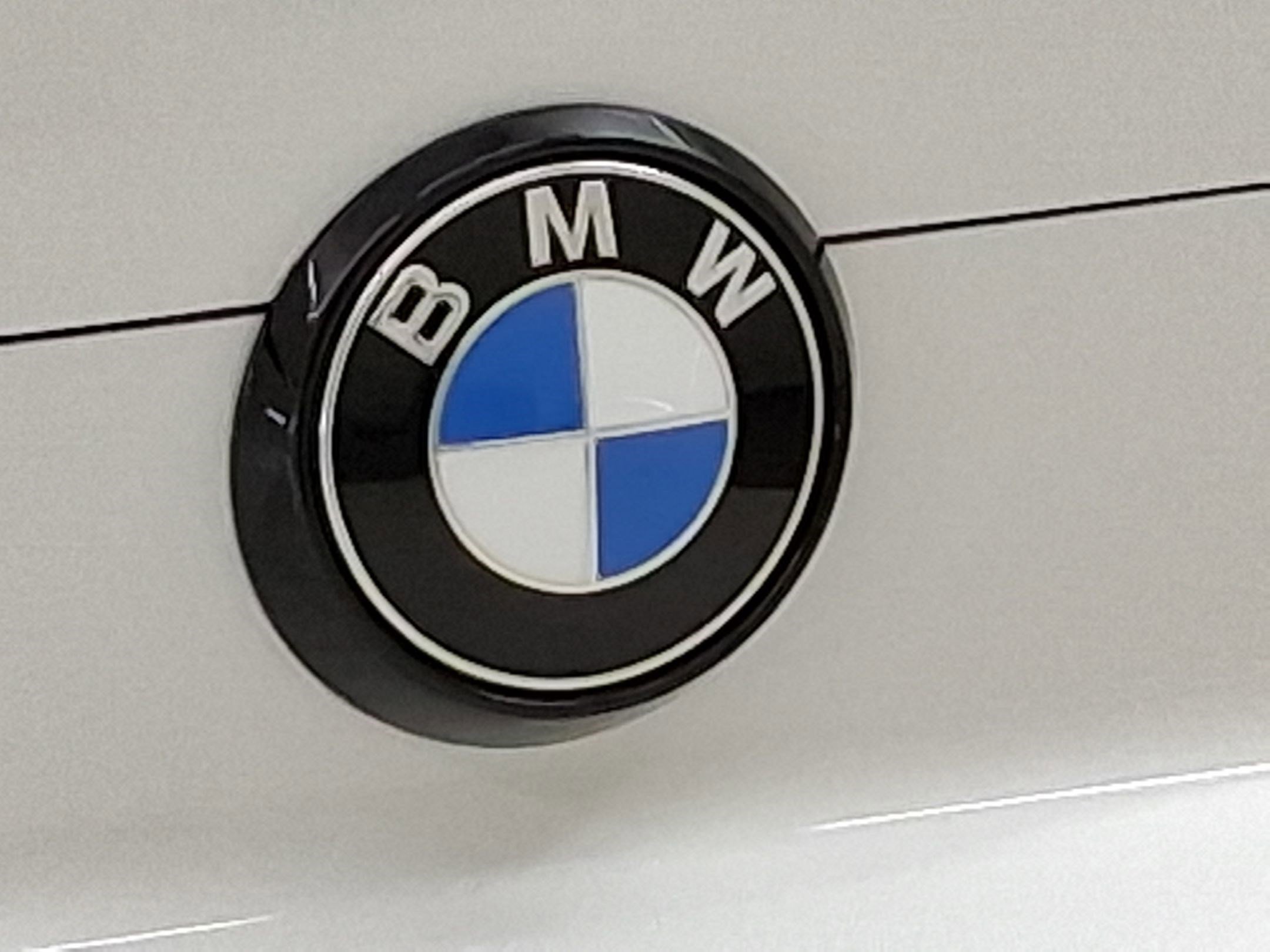 Used 2020 BMW X6 sDrive40i w/ M Sport Package image 22