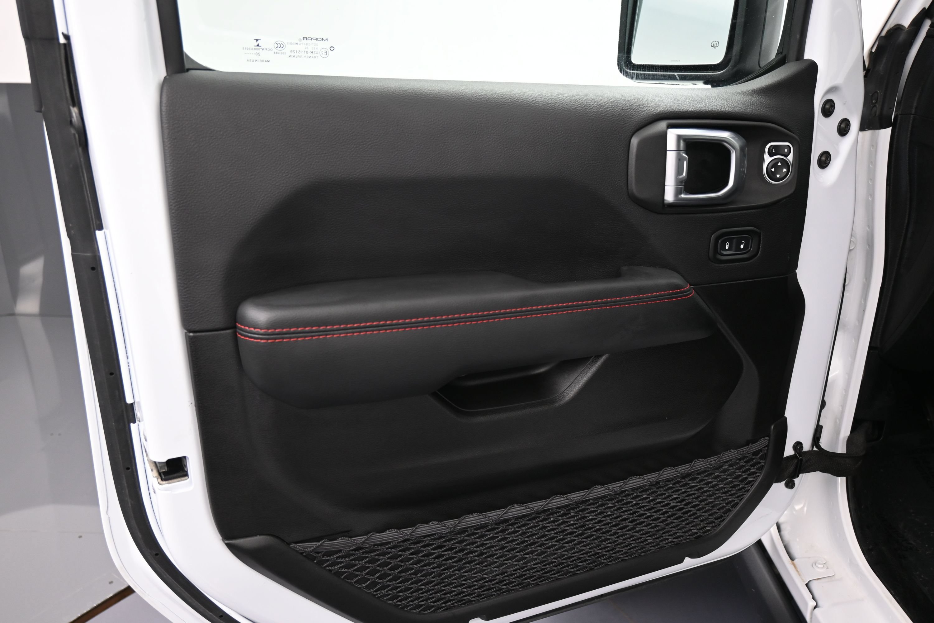 Used 2020 Jeep Gladiator Rubicon AWD/4WD image 13