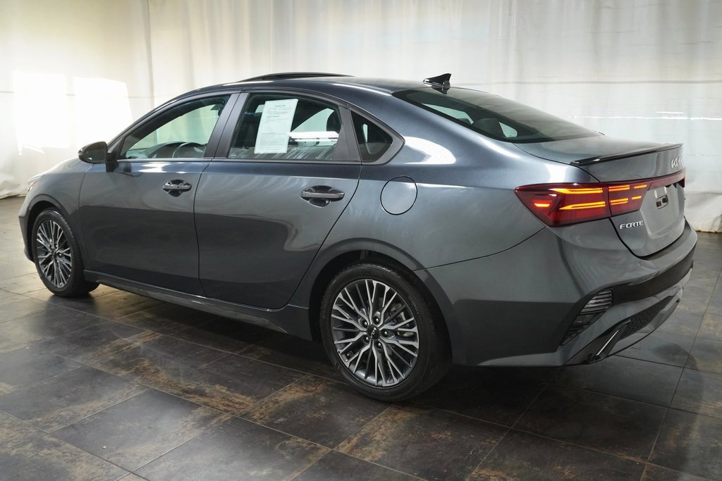 Used 2023 Kia Forte GT-Line w/ GT-Line Premium Package image 7
