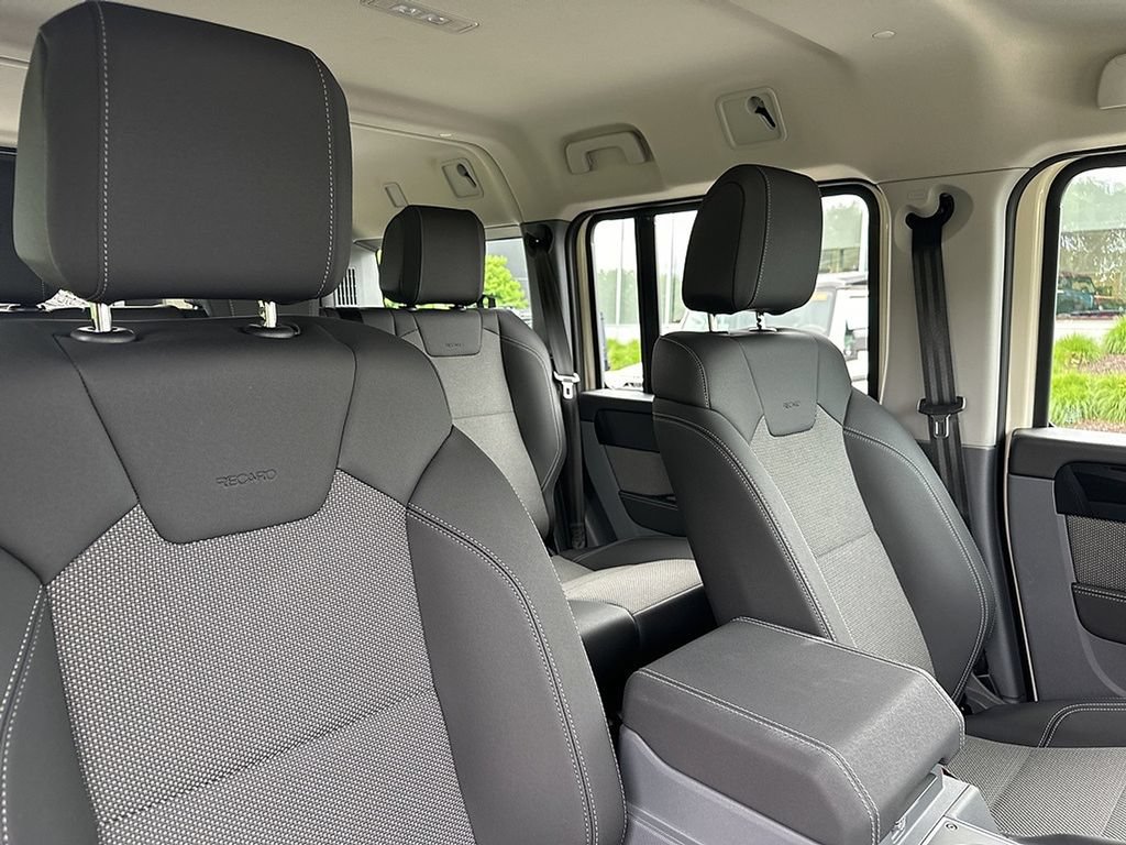 Used 2024 INEOS Grenadier Station Wagon AWD/4WD image 16