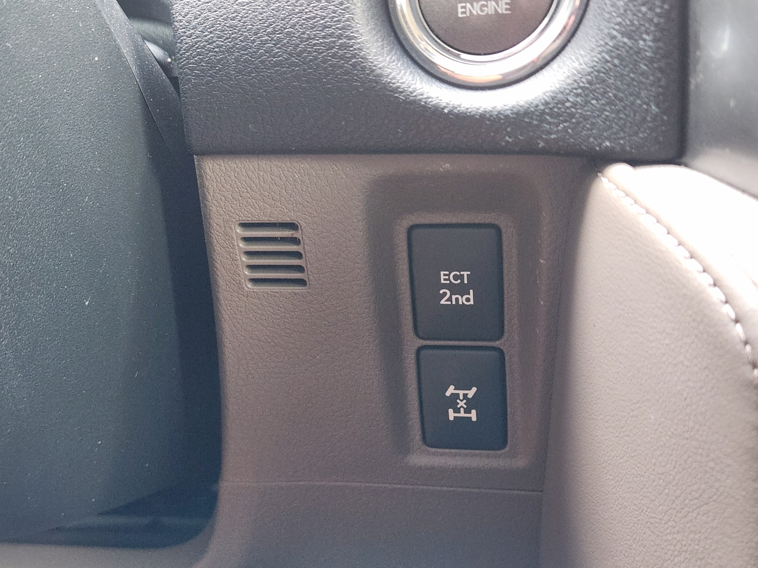 Certified 2023 Lexus GX 460 Premium w/ Premium Package AWD/4WD image 26