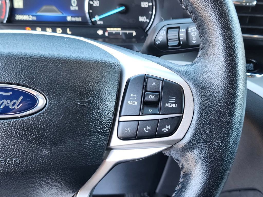 Certified 2022 Ford Explorer XLT w/ Equipment Group 202A image 31
