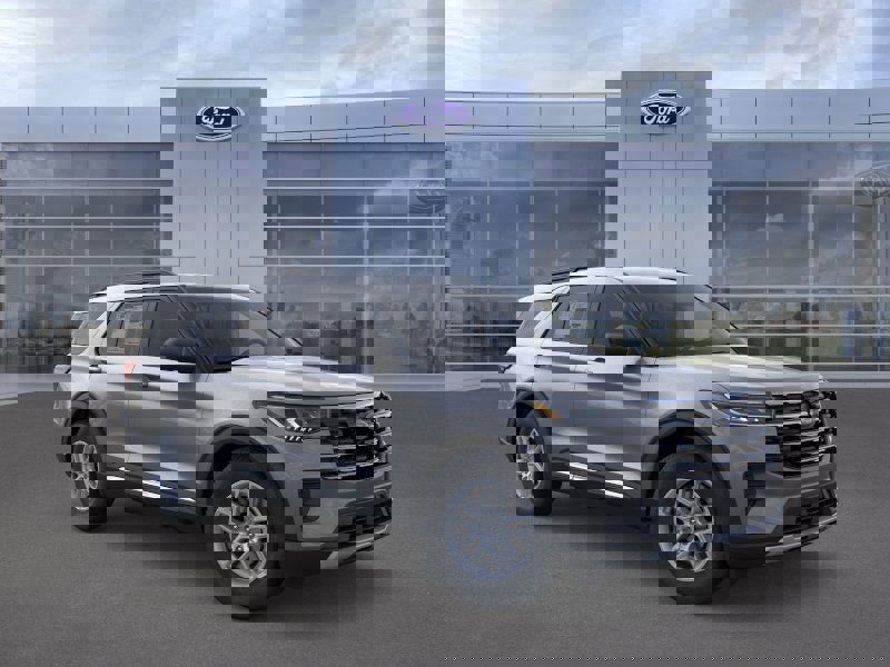 New 2025 Ford Explorer Active image 7