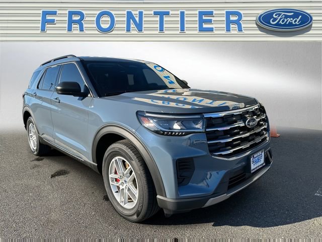 Used 2025 Ford Explorer Active image 8