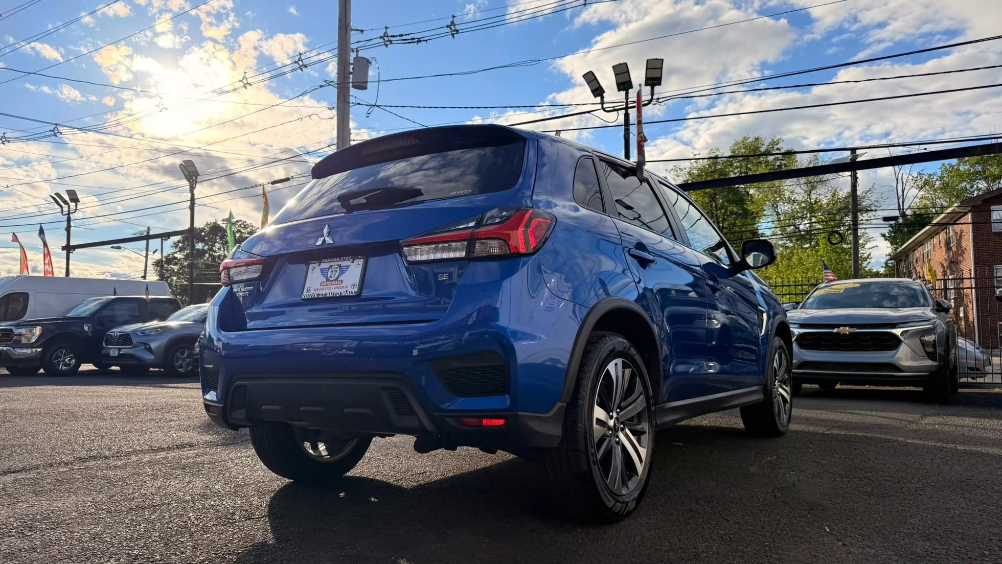 Used 2025 Mitsubishi Outlander Sport SE AWD/4WD image 9