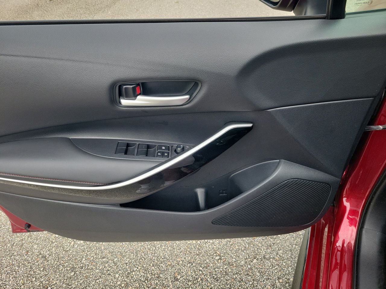Used 2023 Toyota Corolla XSE FWD image 13