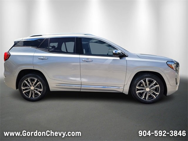 Used 2020 GMC Terrain Denali w/ Denali Premium Package image 7