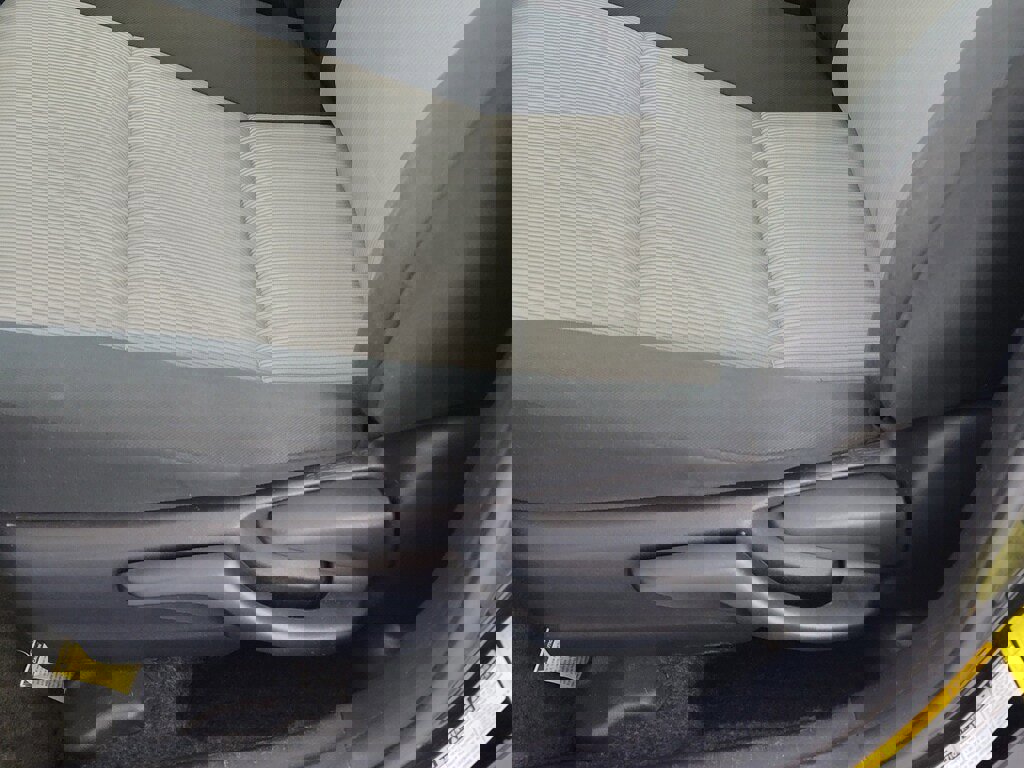 Used 2016 Toyota Prius C Persona Series image 15