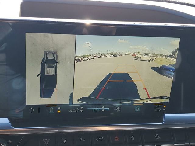 Used 2024 Chevrolet Silverado 2500 High Country w/ Technology Package image 18