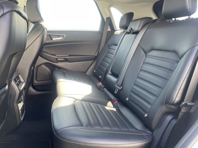 Used 2024 Ford Edge SEL w/ Convenience Package AWD/4WD image 9