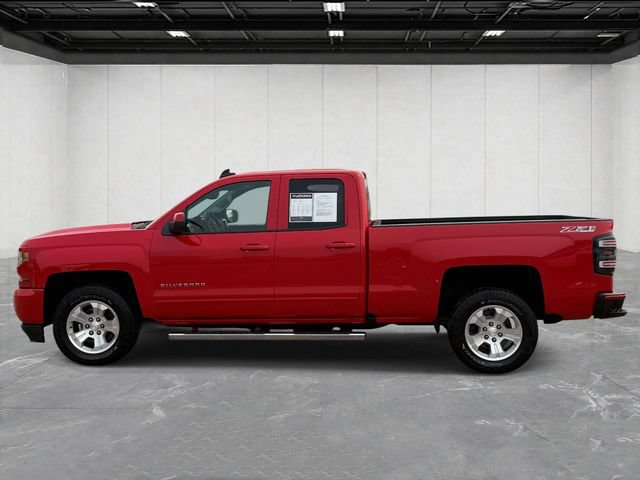 Used 2017 Chevrolet Silverado 1500 LT w/ All Star Edition AWD/4WD image 8