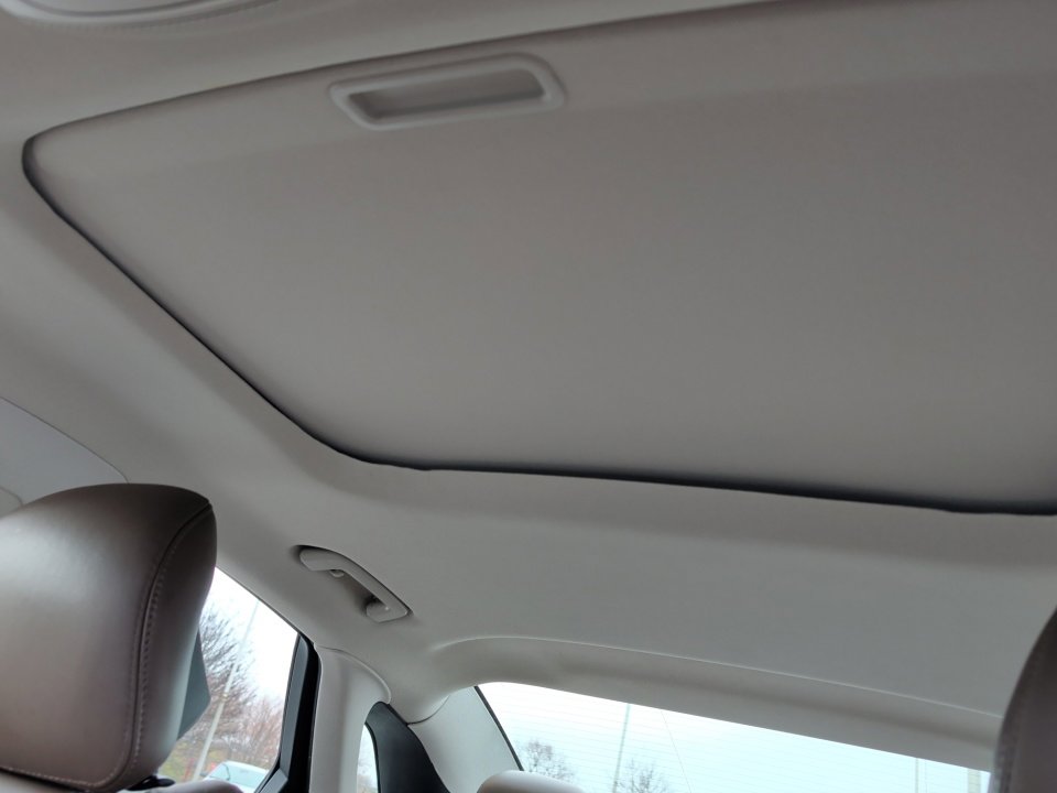 Used 2014 Lincoln MKZ Hybrid w/ Equipment Group 202A Reserve image 25