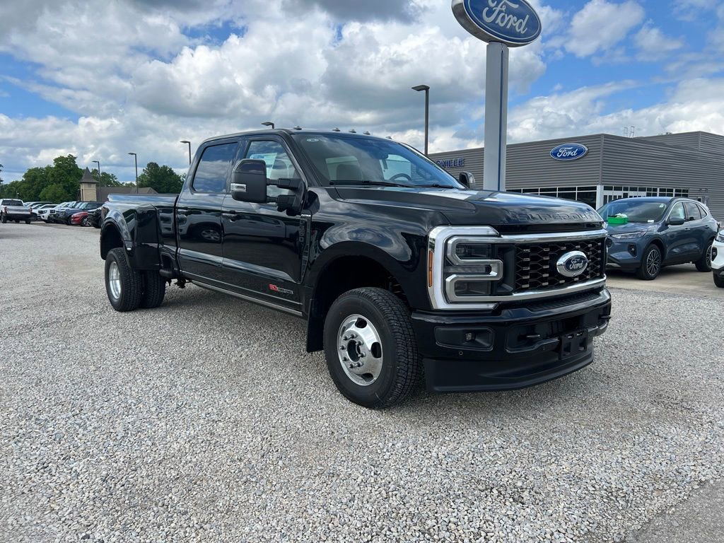 New 2025 Ford F350 XL w/ FX4 Off-Road Package