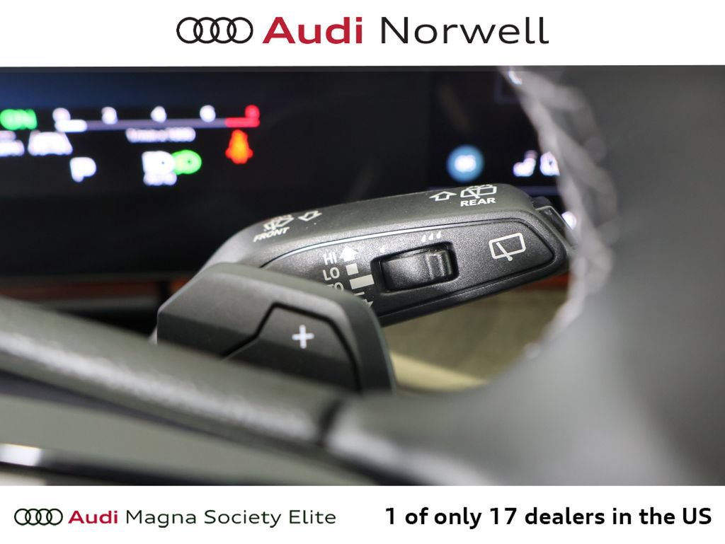 Used 2025 Audi Q5 Premium Plus w/ Premium Plus AWD/4WD image 29