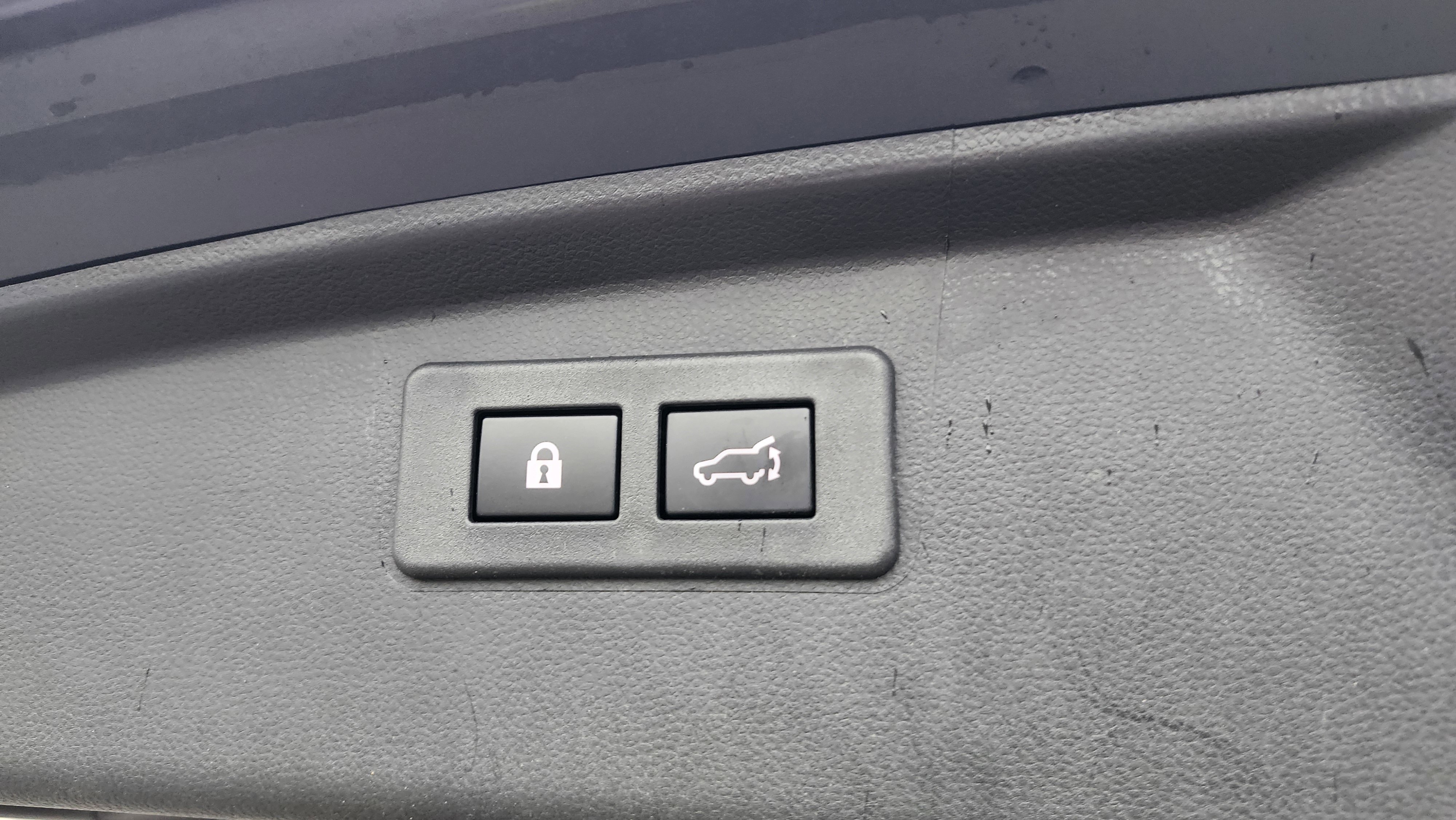 Used 2025 Subaru Outback Limited XT image 23