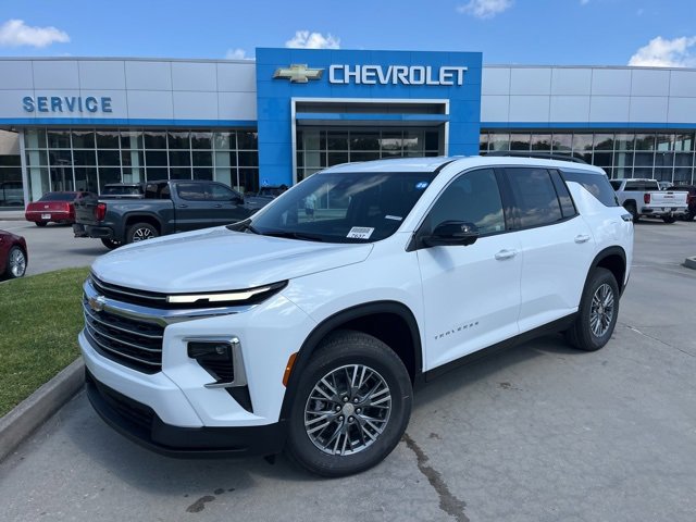 New 2026 Chevrolet Traverse LT w/ Driver Confidence Package video 2