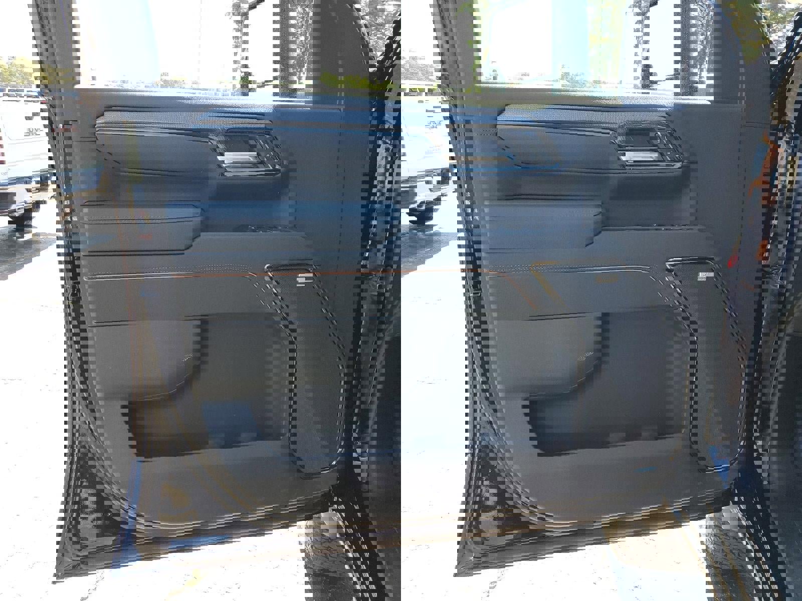 New 2026 GMC Sierra 2500 AT4 image 17