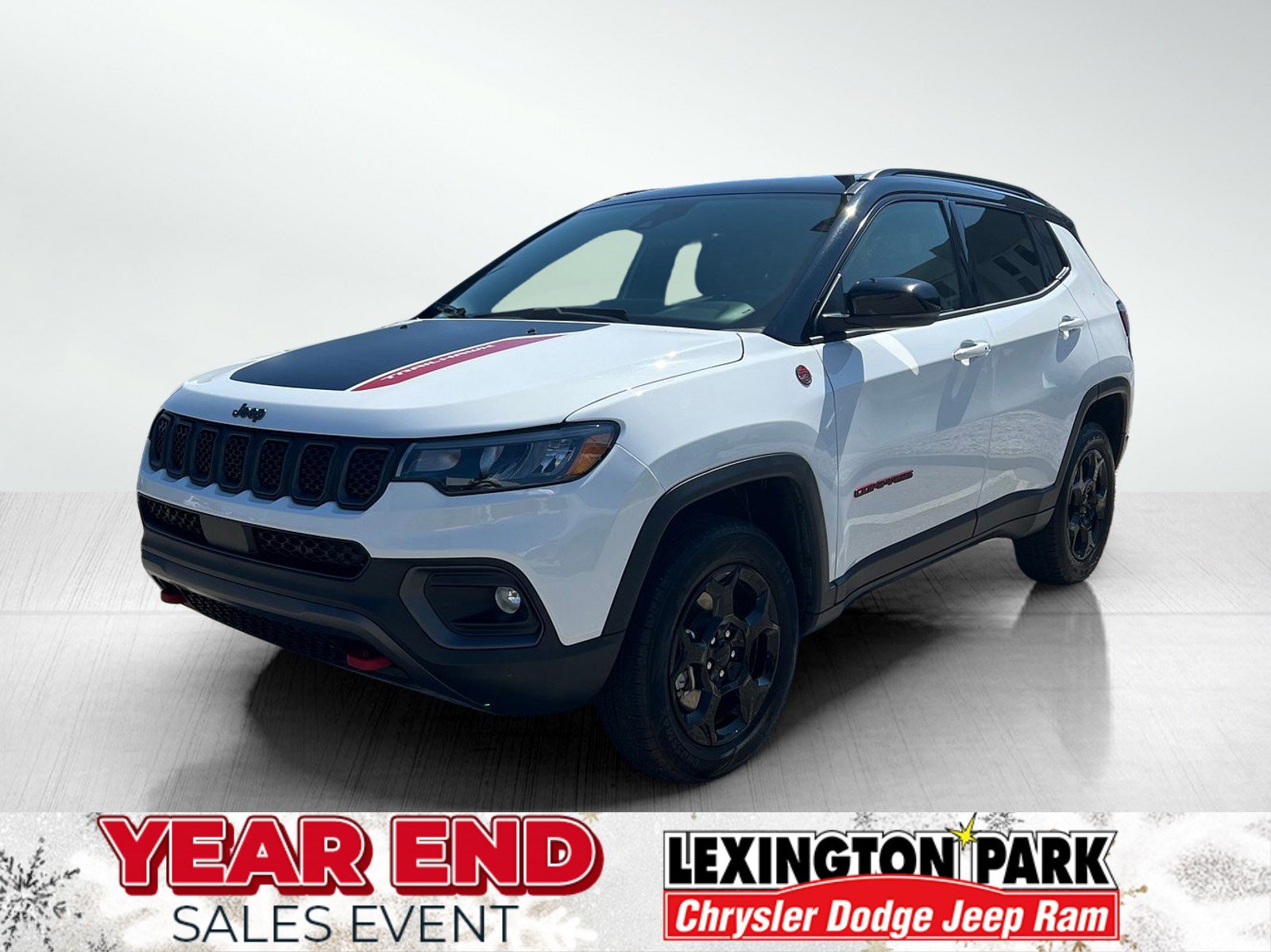 Used 2024 Jeep Compass Trailhawk video 2