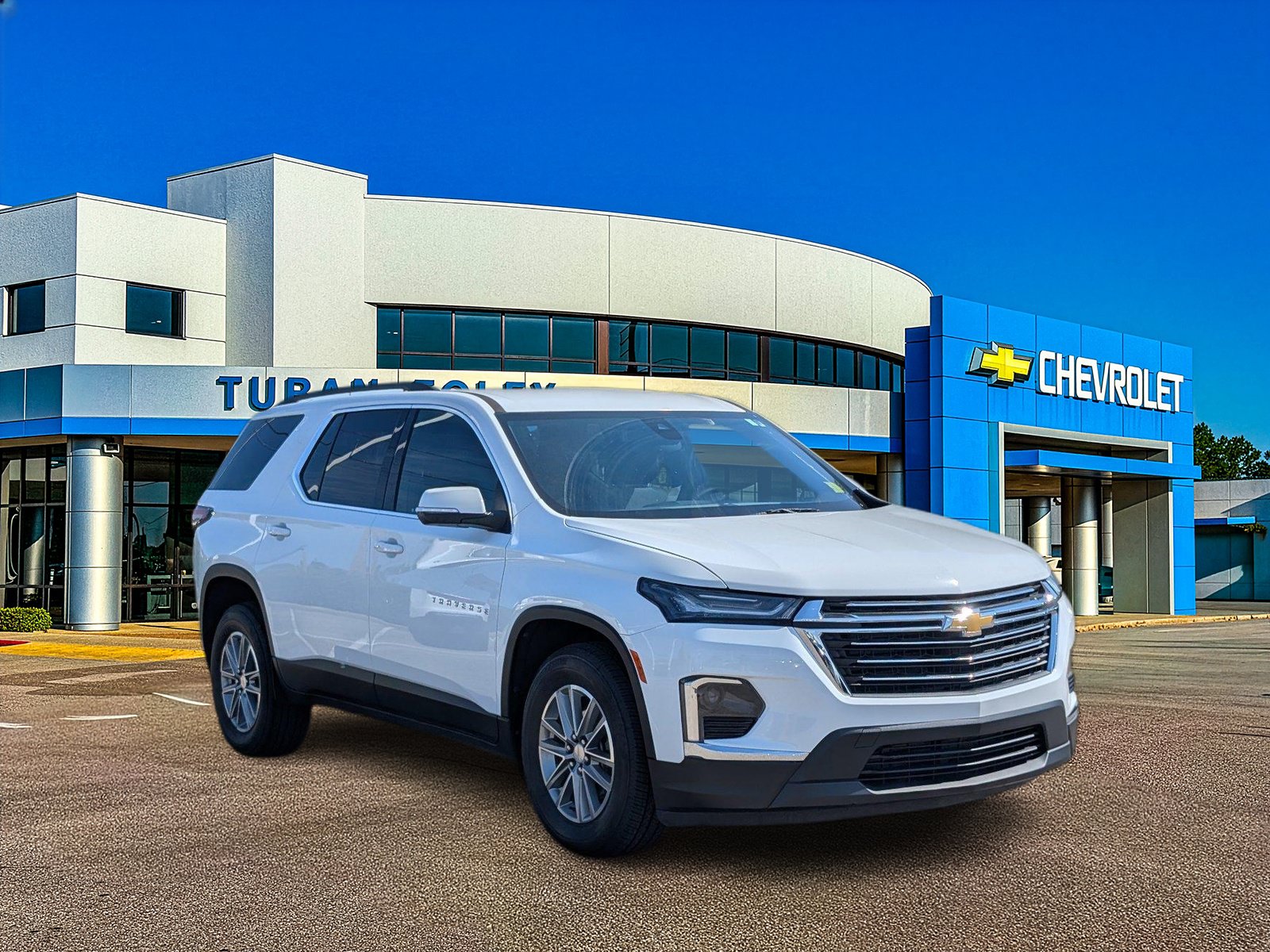 Used 2023 Chevrolet Traverse LT FWD image 9