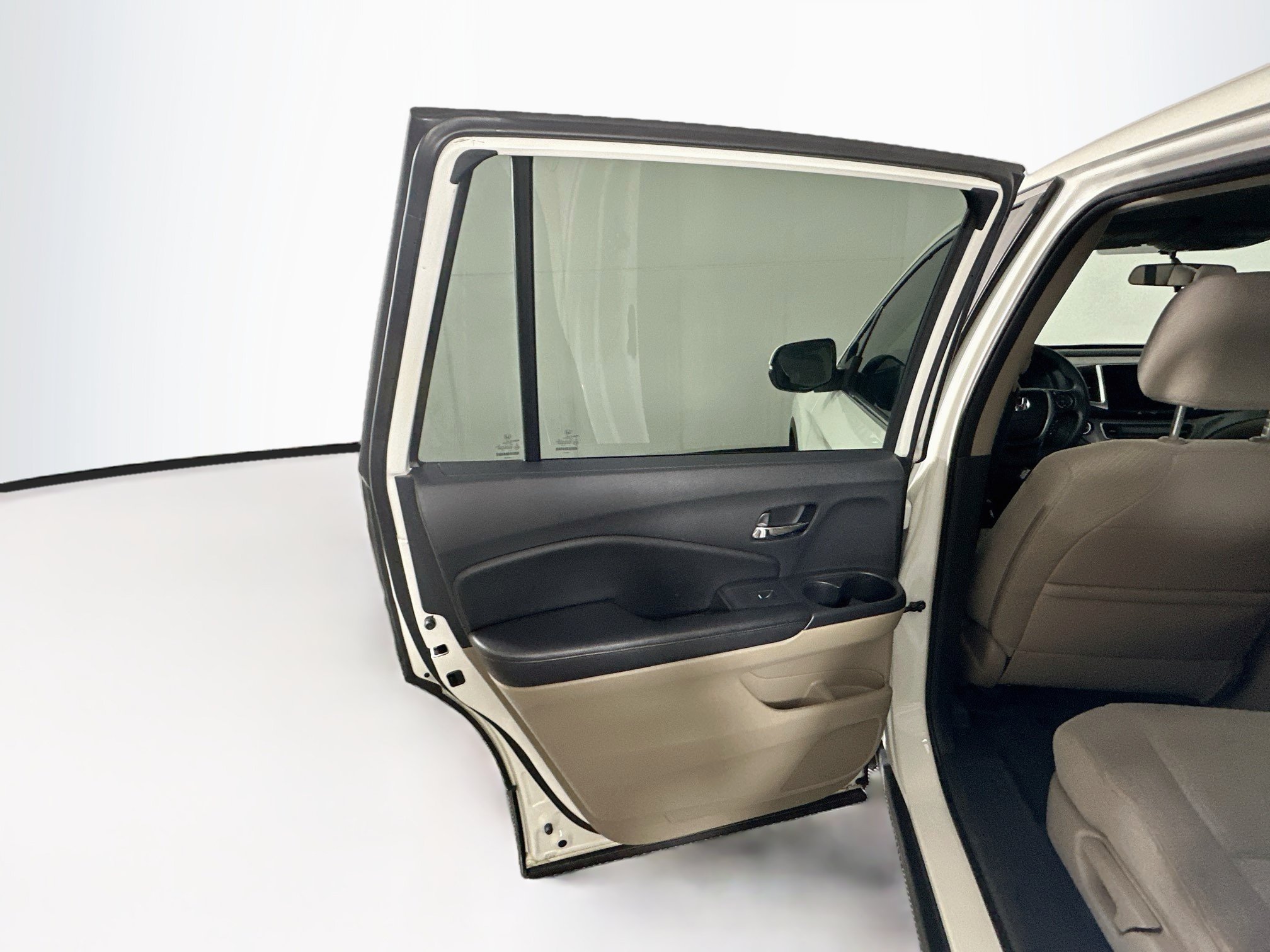 Used 2016 Honda Pilot EX image 25