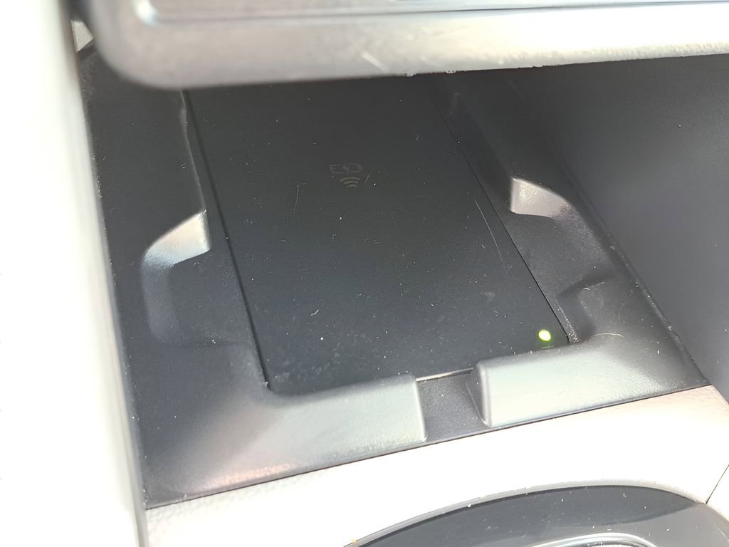 Certified 2025 Toyota Corolla Cross LE image 25