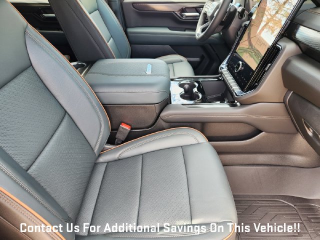 New 2027 GMC Yukon XL AT4 w/ AT4 Premium Plus Package AWD/4WD image 10