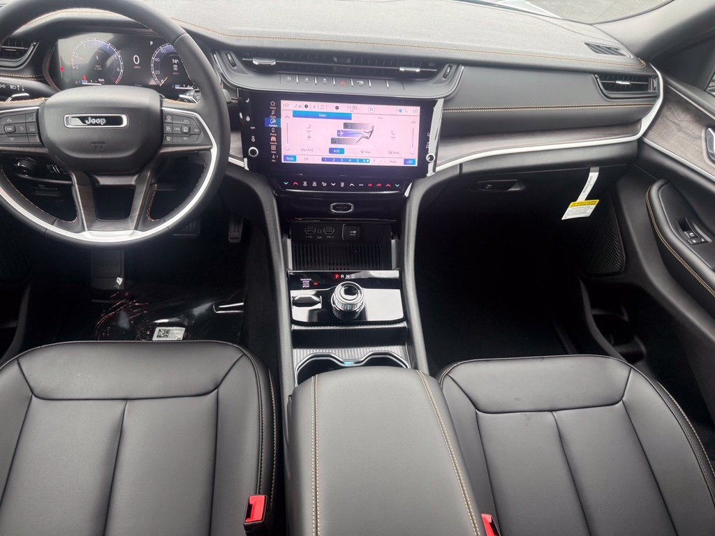 New 2026 Jeep Grand Cherokee L Limited AWD/4WD image 46