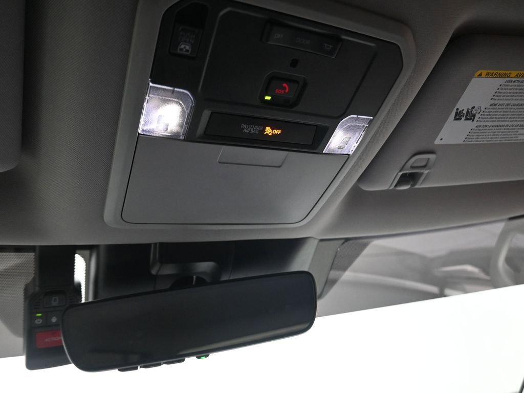 Used 2024 Toyota Tundra Limited image 11