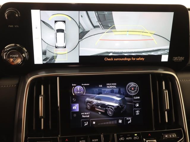 New 2026 Lexus LX 700h Luxury image 18