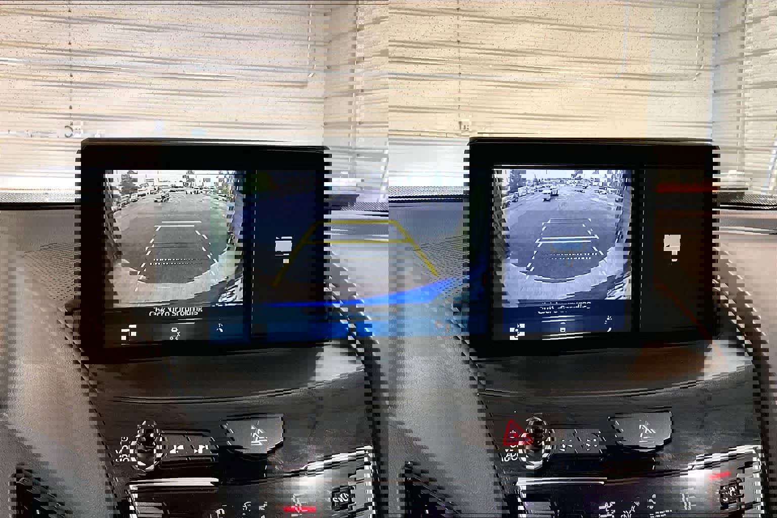 Used 2025 Acura RDX A-Spec image 22