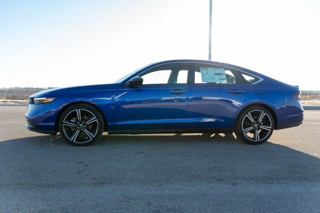 Used 2024 Honda Accord Sport image 4