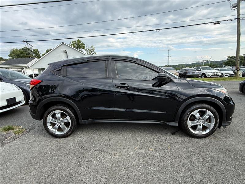 Used 2017 Honda HR-V EX-L image 6