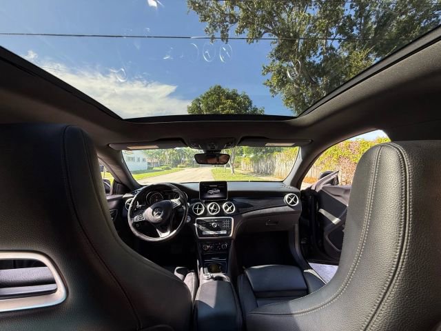 Used 2019 Mercedes-Benz CLA 250 image 16