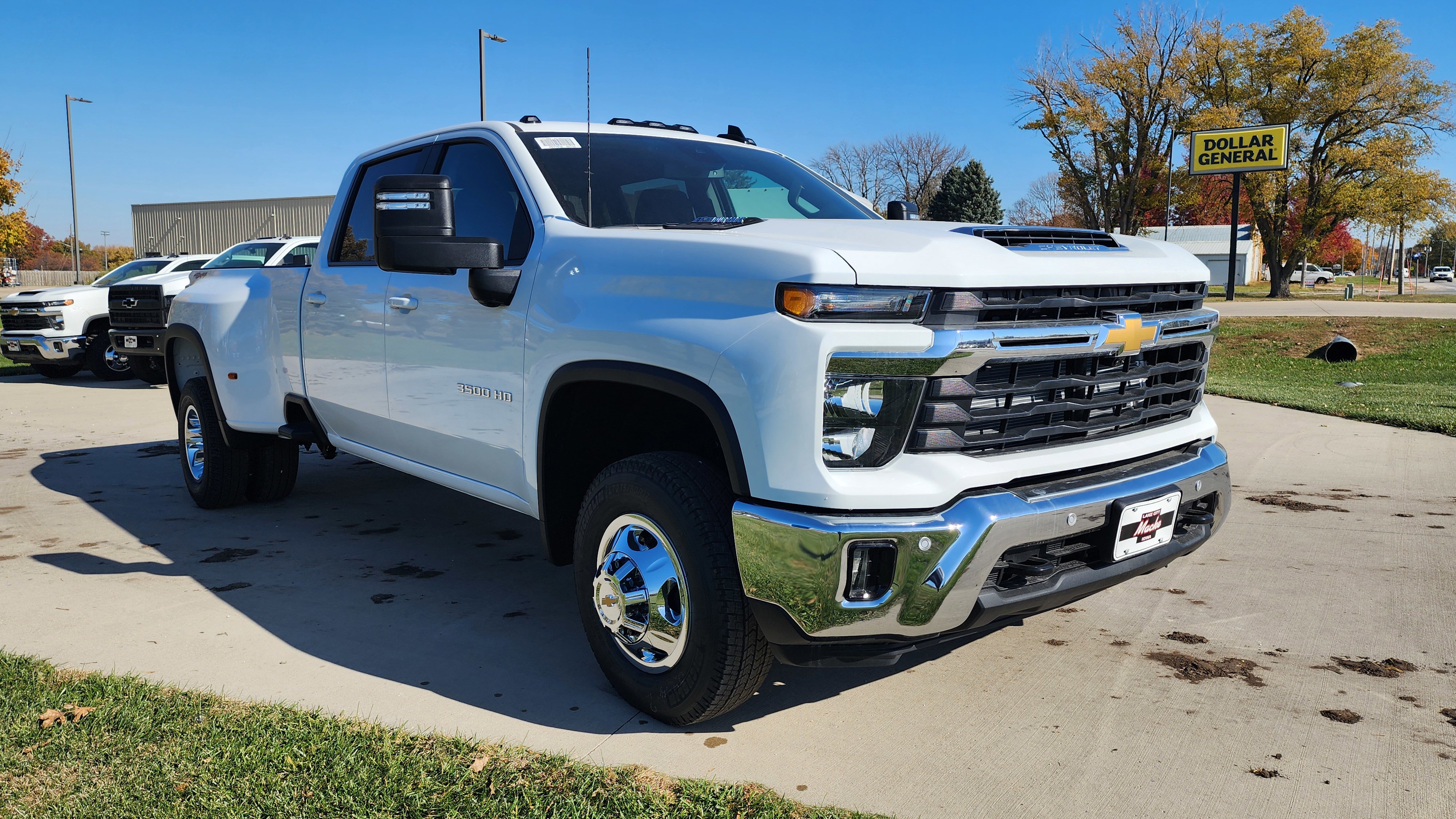 New 2026 Chevrolet Silverado 3500 LT w/ All Star Edition image 3
