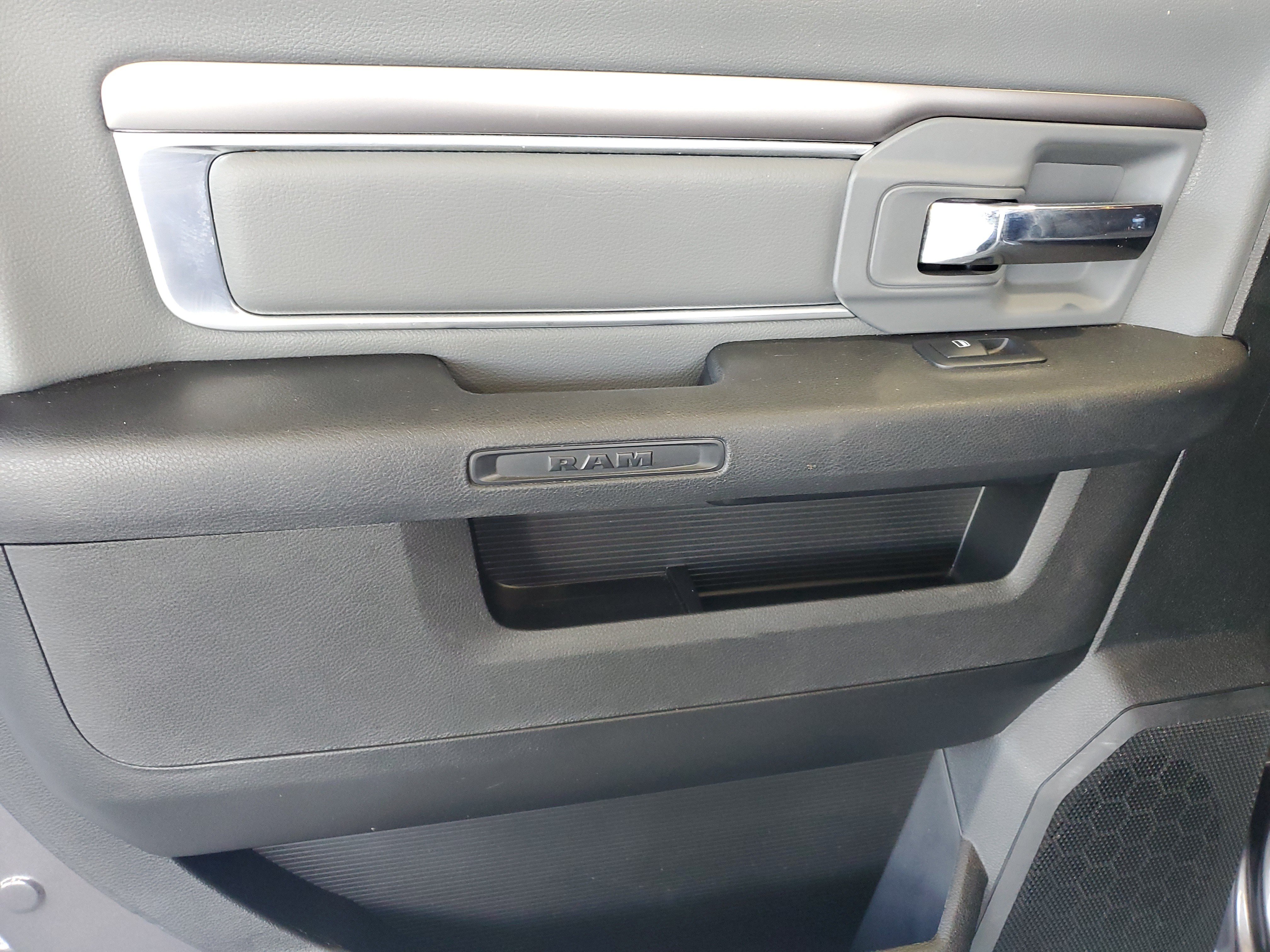 Certified 2021 RAM 1500 Classic SLT AWD/4WD image 13