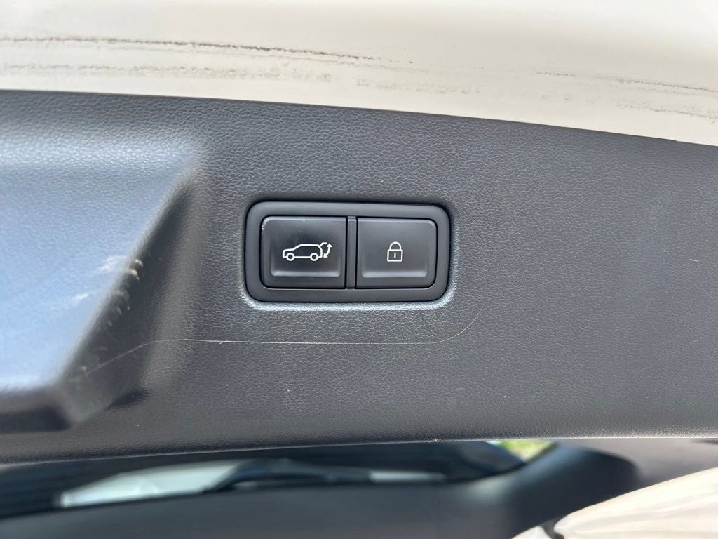 Used 2024 Hyundai Santa Fe SE AWD/4WD image 28