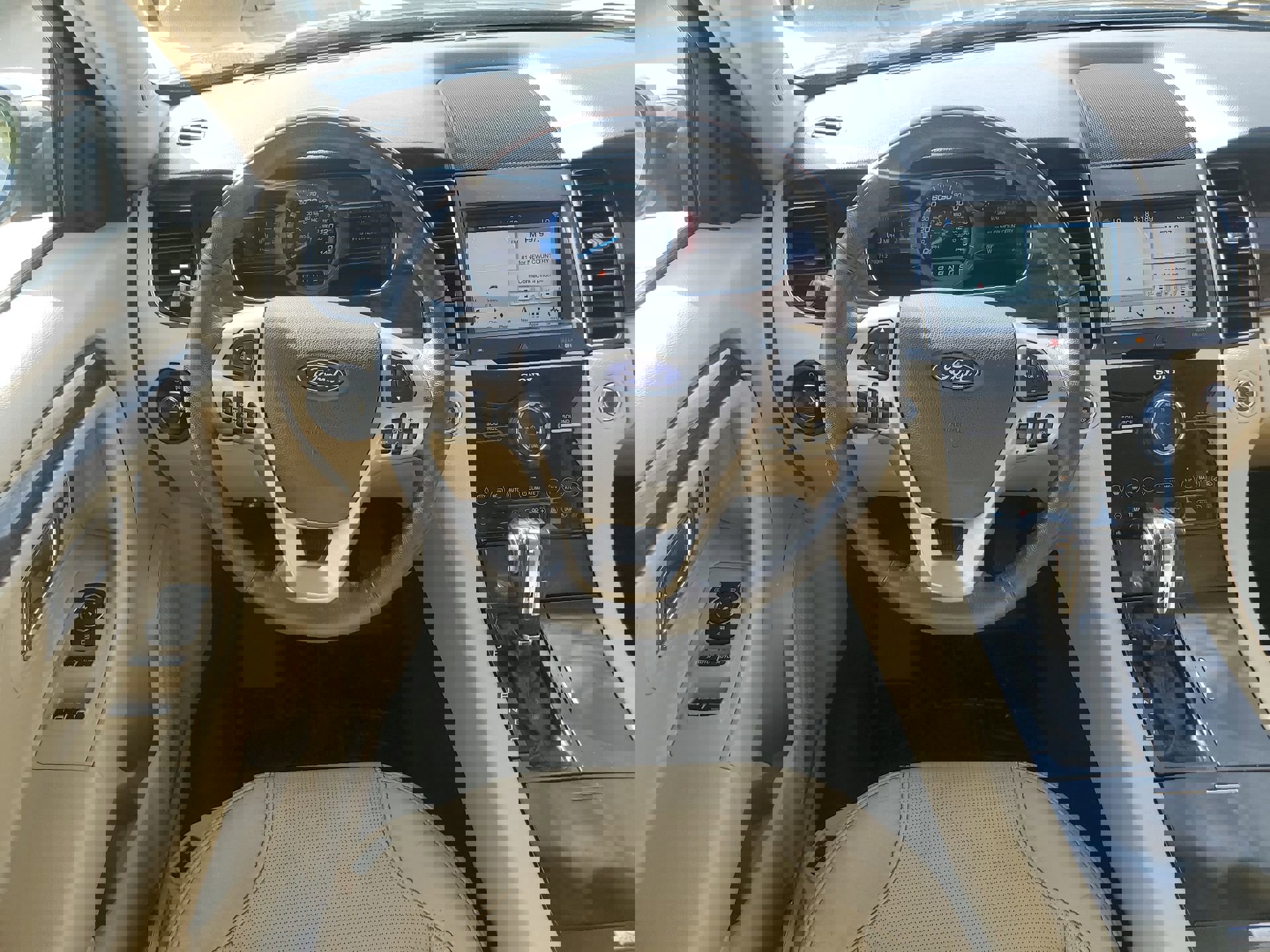 Used 2018 Ford Taurus Limited w/ Driver Assist Package image 18