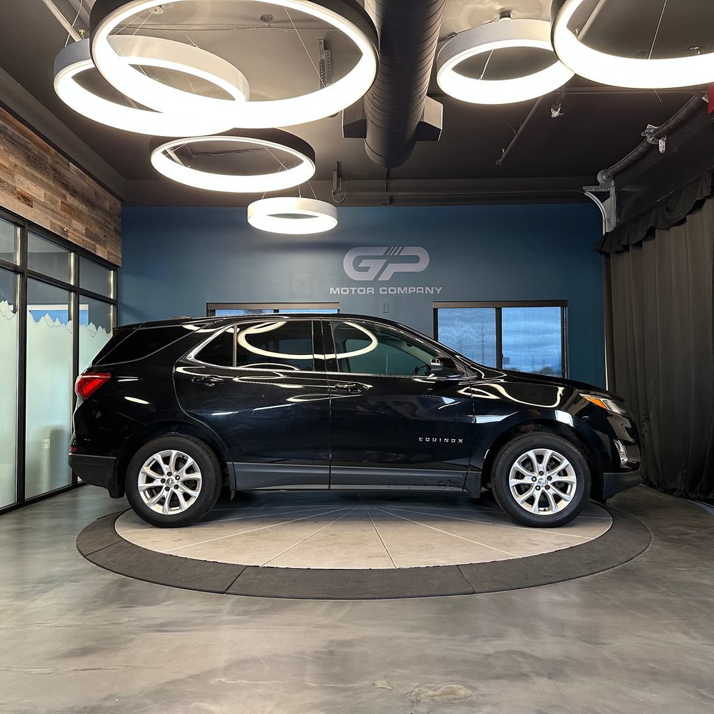 Used 2019 Chevrolet Equinox LT AWD/4WD image 2