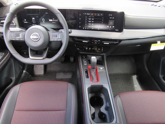 New 2026 Nissan Kicks SR FWD image 15