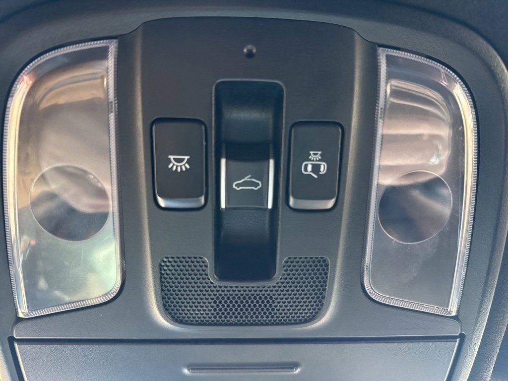 Used 2019 Kia Stinger GTS image 39